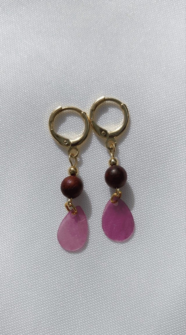 Boucles en bois de rose et nacre