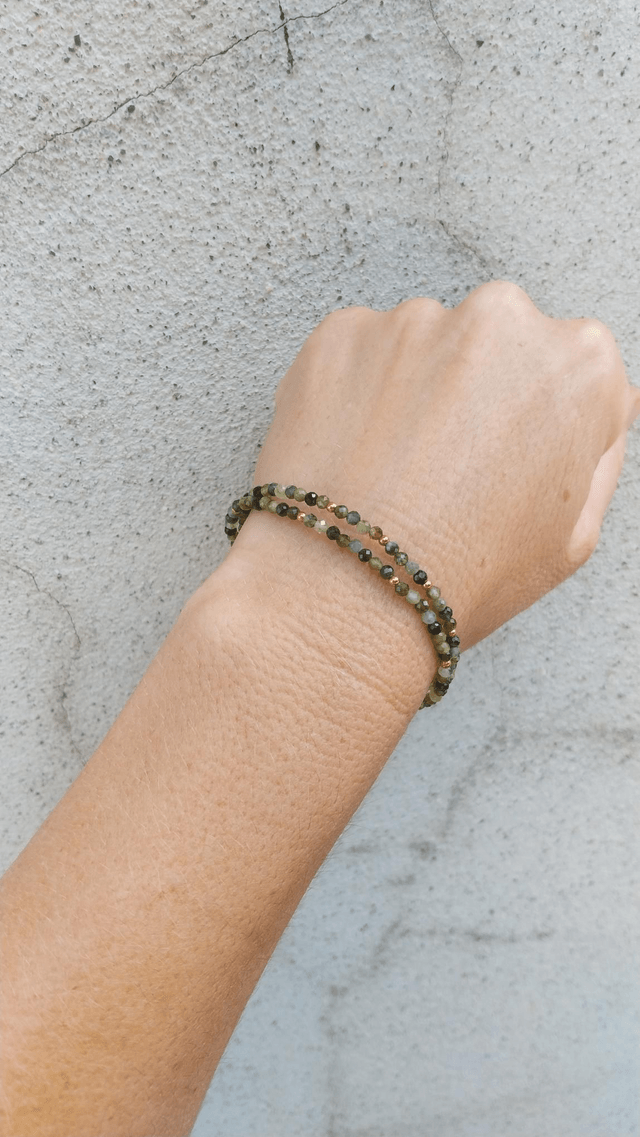 Bracelet double en pierres de Tourmaline verte facettée 
