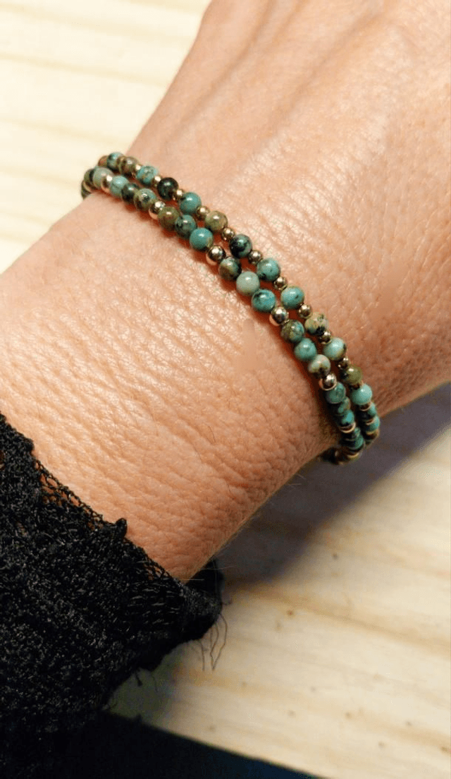 Bracelet en pierres naturelles de Turquoise africaine 