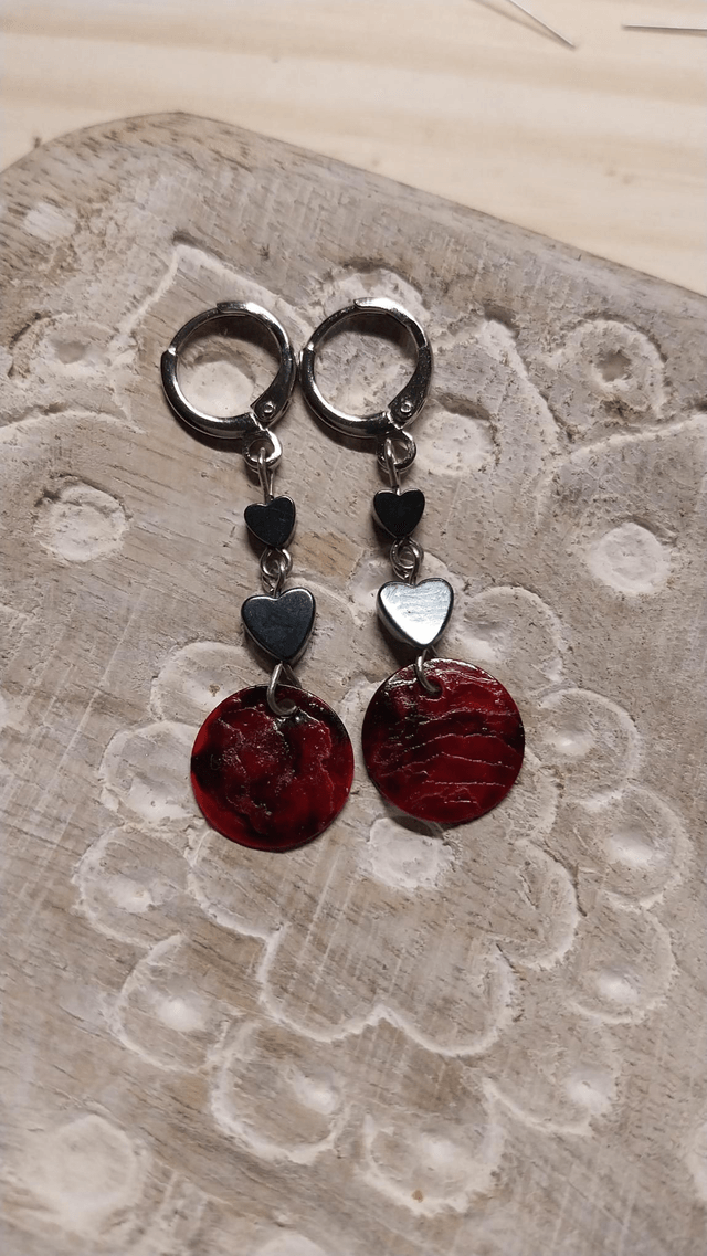 Boucles d'oreilles en hématite et nacre