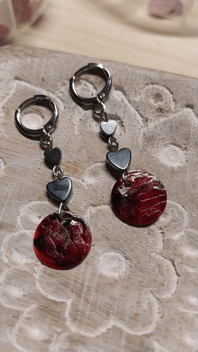 Boucles d'oreilles en hématite et nacre