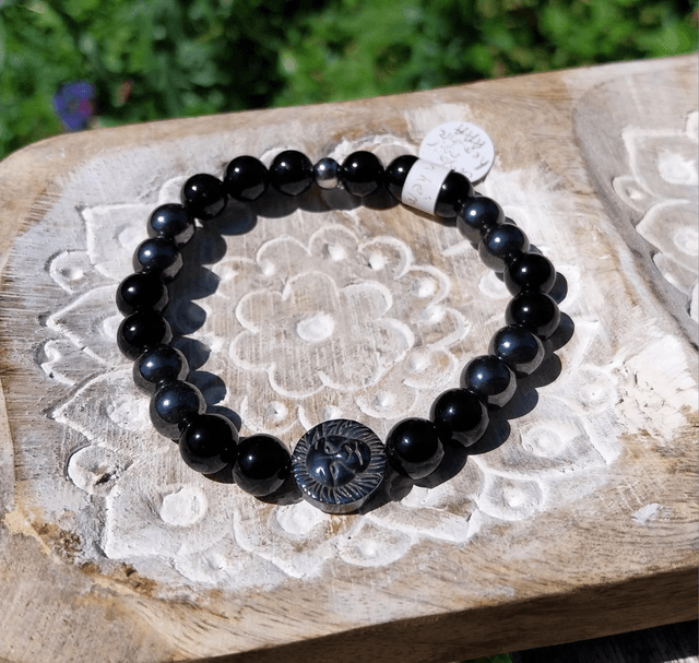 Bracelet &quot;lion&quot; Onyx noir et Hématite 